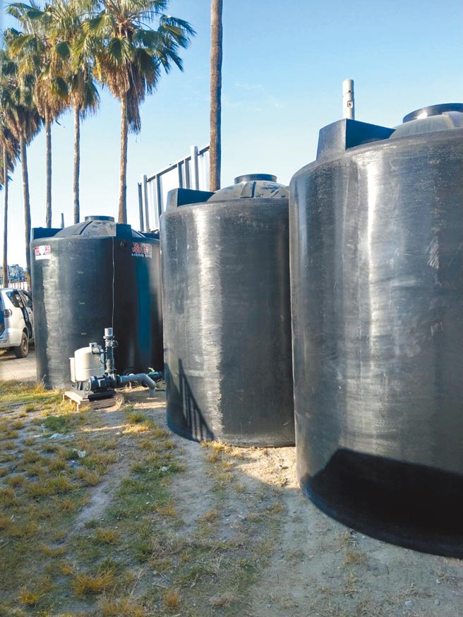 台南市抗旱省水最大化，南区水萍塭公园增设砂滤设备，将建筑工地涌出的地下水净化提供使用。（台南市政府水利局提供／程炳璋台南传真）