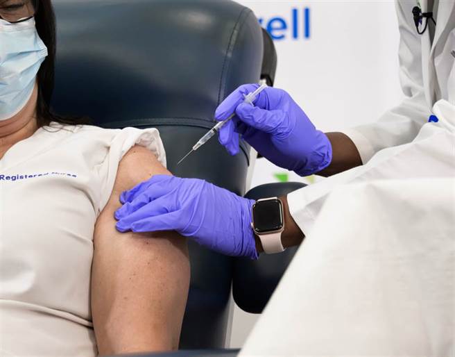 台湾本土一日爆增180例确诊，医师潘建志把以色列愈到疫情峰迴路转的故事当作借镜，相信台湾一定能找到出路。(图/Shutterstock)