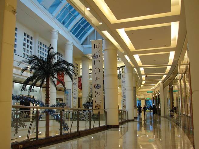 微风百货全馆以「滚动式防疫」因应疫情。（微风提供）