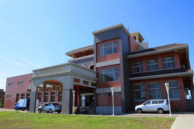 云林县台西乡新公所兴建6年，克服弊案正式启用。（张朝欣摄）