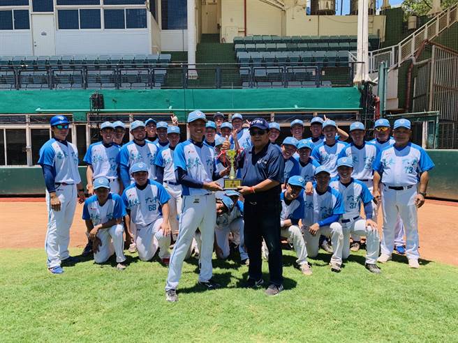 台东大学在春季联赛夺第3名，收队史最佳成绩。（中华棒球协会提供）