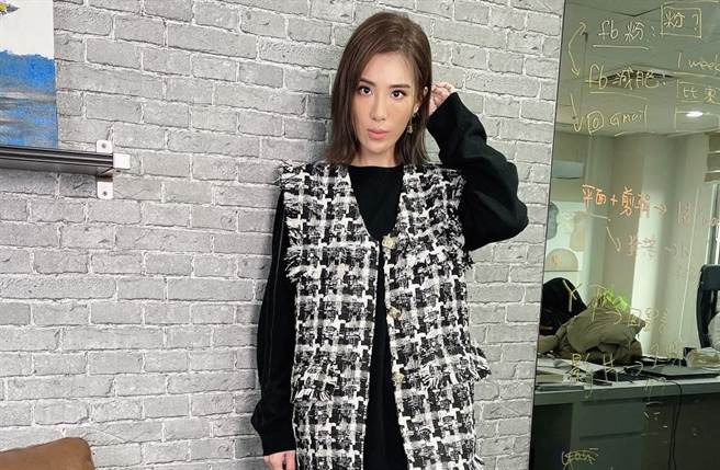 小禎透過專業協助，短短半年減掉40多公斤，恢復輕盈體態。(翻攝自胡小禎臉書)
 
