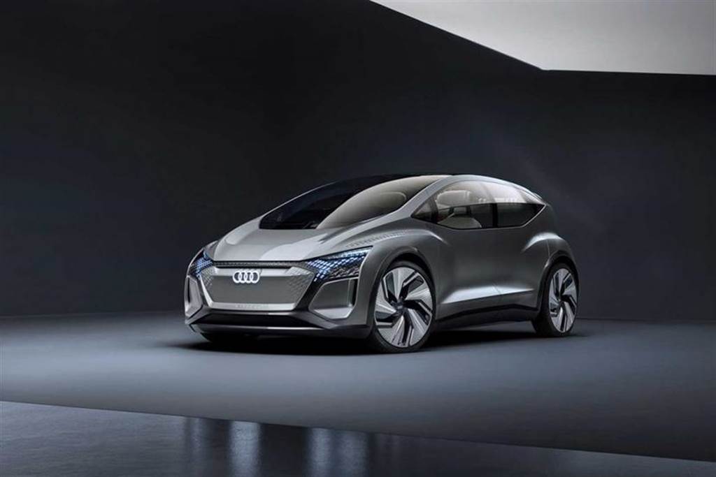搶攻小型跨界電動車市場：Audi 可能派出 Q2 e-tron 應戰，最快 2023 年量產
