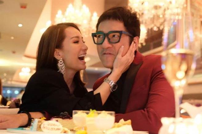 夫妻俩一路走来，感情始终如一。（图/翻摄自IG）