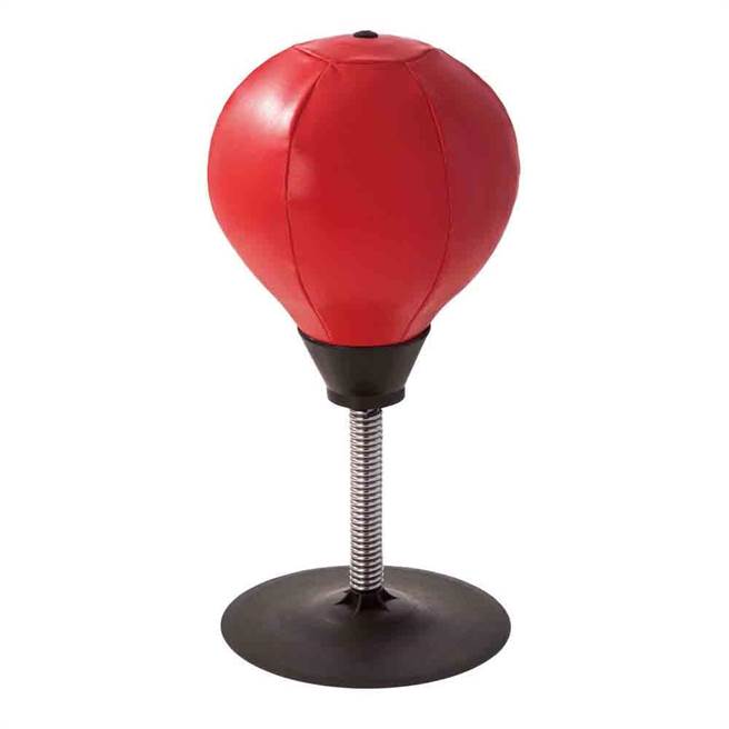 解除壓力拳擊球-紅色，990元。（台隆手創館提供）