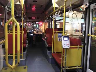 优享资讯 巧搭专属公车退休教授杨正宽 仍要有四面楚歌的警觉