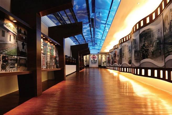 大同酱油黑金酿造馆，馆内附设时光走廊、文物室与文化室可了解酱油的歷史文化。　图：大同酱油╱提供