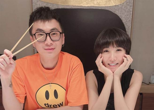 大牙生理期迟到找老公疏通，隔天生理期就来了。（图/大牙个人IG @bigtooth)


