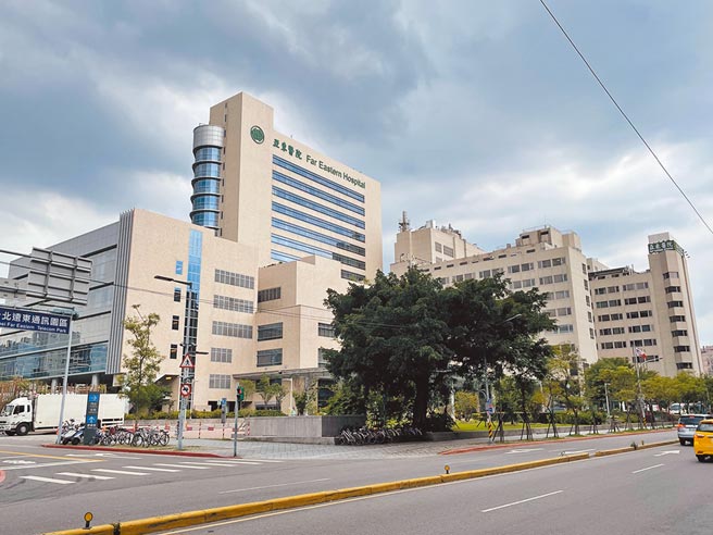 亚东医院19日新增3例COVID-19确诊。（叶书宏摄）