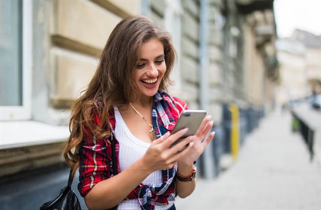 從5／24起，屬虎人的事業會一飛沖天，屬豬人會遇到貴人提拔，從此萬事如意，屬兔人則是橫財運最好，一輩子有福氣。（圖／Shutterstock）

