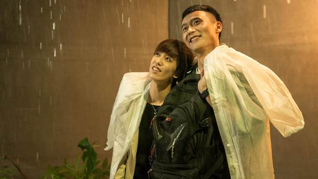 陈庭妮、刘冠廷「伶阳CP」猛发糖。（公视、myVideo提供）