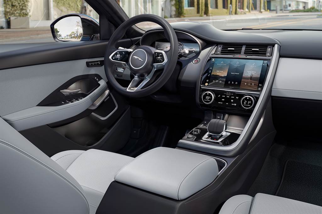 產品生命末期將至？ Jaguar 推新年式 E-PACE 增列 R-Dynamic Black 黑化套件

