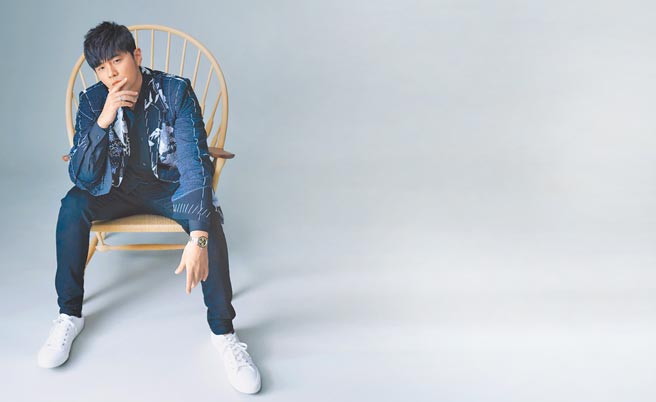 周杰伦是华语流行音乐天王，也是导演、演员以及艺术收藏家。（苏富比提供）