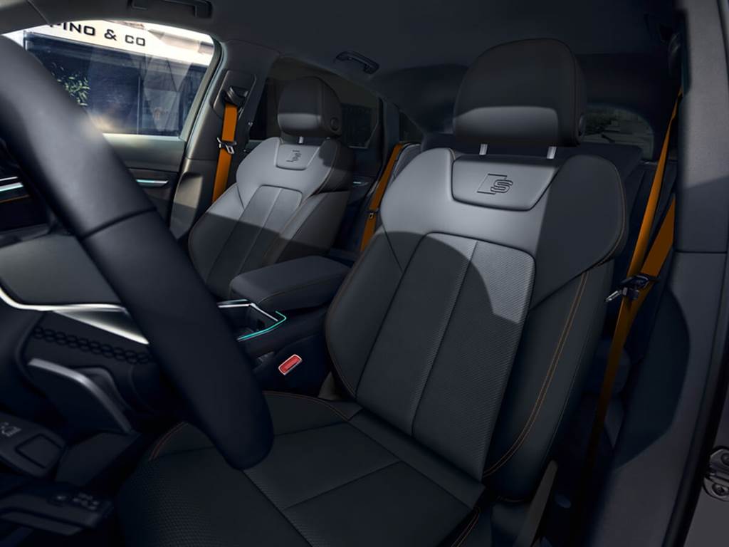 Audi推出推出更具動感的e-tron S line black edition特仕車款
