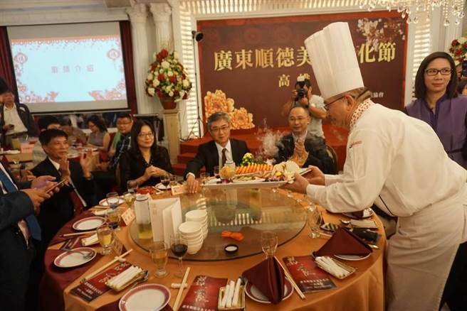 高雄美食 大大茶樓港式飲茶餐廳 連鎖經營 口碑不墜 轉角 Mable の吃喝玩樂