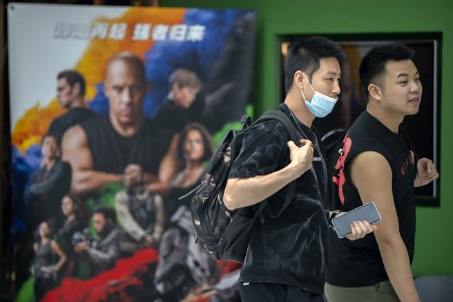 北京常说，中国市场能让西方企业赚钱，也能够把它收回来。要在大陆赚人民币，就得依照中国的规矩，顾及中国人的感受。（图／美联社）