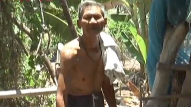 泰国一名81岁的老翁遭雷击却毫髮无伤，引起当地民眾议论纷纷。（图／微博＠漩涡视频）
