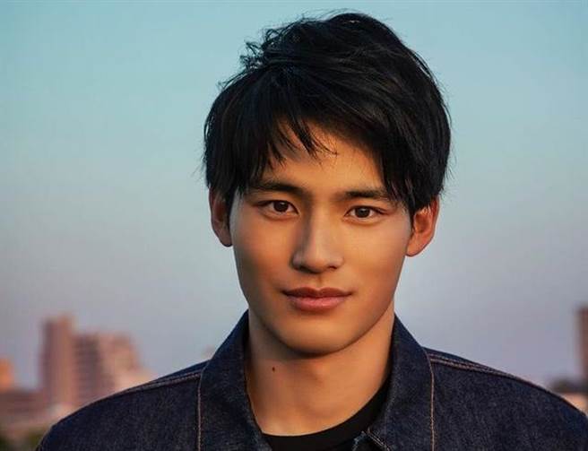 岡田健史不滿在經紀公司遭受的對待。（圖／翻攝自岡田健史IG）