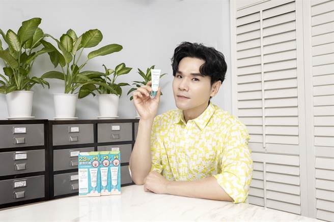 保养专家凯文老师分享夏日保养秘诀。（图／品牌提供）