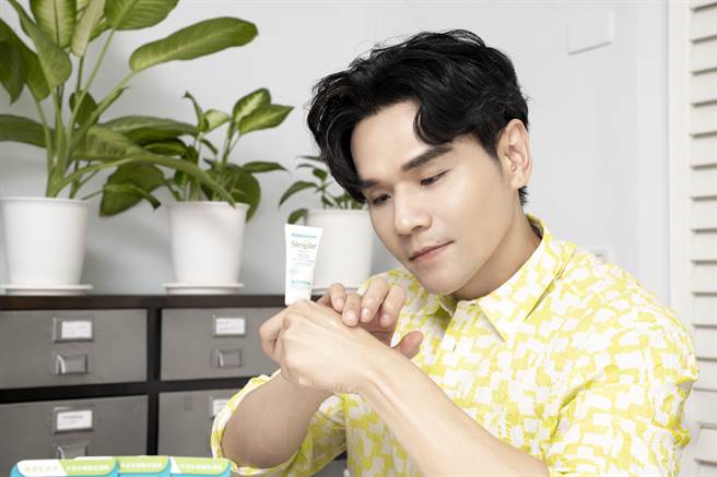 凯文老师表示，温和调理肌肤才不会造成皮肤过度刺激。（图／品牌提供）