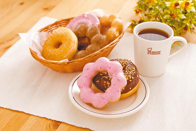 Mister Donut外送平台单笔消费满300元，现折100元。（Mister Donut提供）