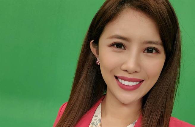 华视主播宋燕旻晒传统市场人挤人照片，引发网议论。（图／取材自宋燕旻脸书）