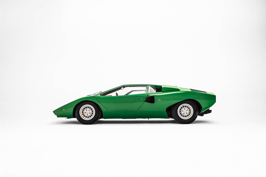 Lamborghini當代的設計DNA源自Countach
