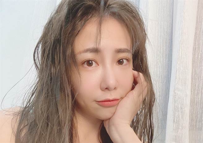 梓梓擁有火辣身材，擁有許多紛絲追蹤。（圖/梓梓臉書）