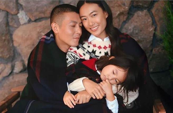 陈冠希和秦舒培育有一女。(图／翻摄自IG)

