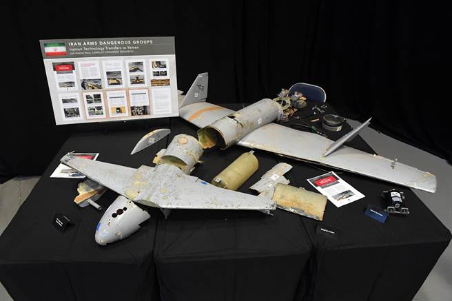 图为日前美军展示伊朗使用的无人机。(图/DVIDS)