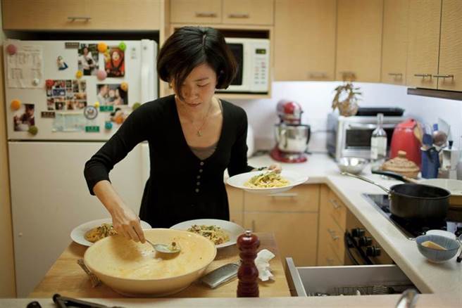 美国驻成都总领事夫人、台湾美食作家庄祖宜。(撷取自庄祖宜脸书)