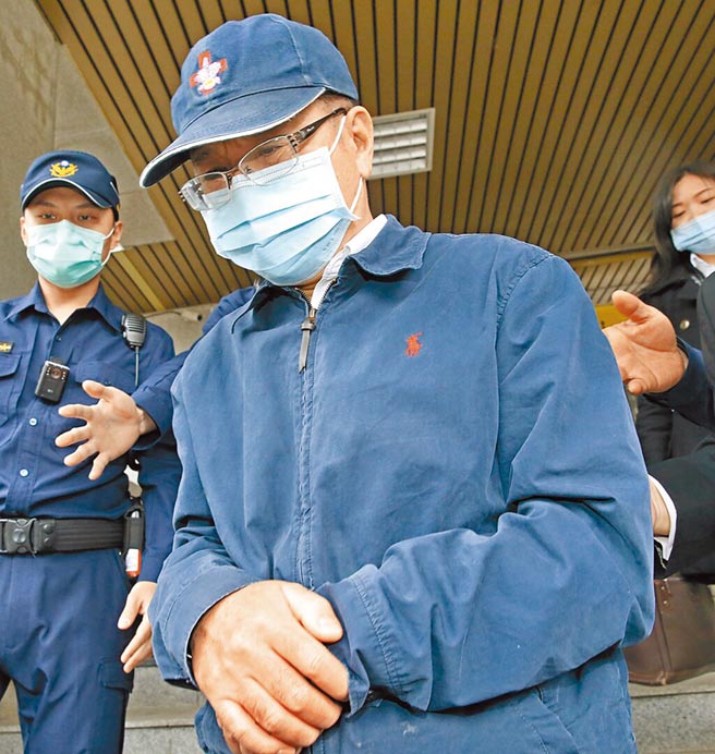 台北市議員潘懷宗被控利用職務上機會詐取財物，偵查中潘坦承犯罪，並稱要繼續貢獻社會，主動繳回犯罪所得333萬餘元，檢察官依法起訴並建請法院依法減輕其刑。（本報資料照片）