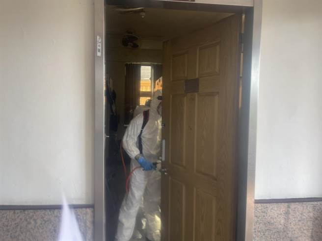 文化大学校内昨已做好清消，北市今早也启动机动快筛队到文化大学提学生做筛检。（文化大学提供／游念育台北传真）