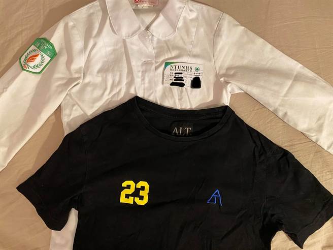 有男网友心疼护理师女友处高压环境苦劝转系。（图／脸书_●【爆废公社公开版】●）