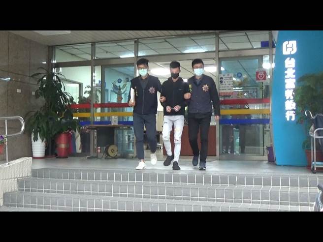 警方将庄嫌查缉到案，讯后依诈欺罪嫌送办。（翻摄照片／林郁平台北传真）