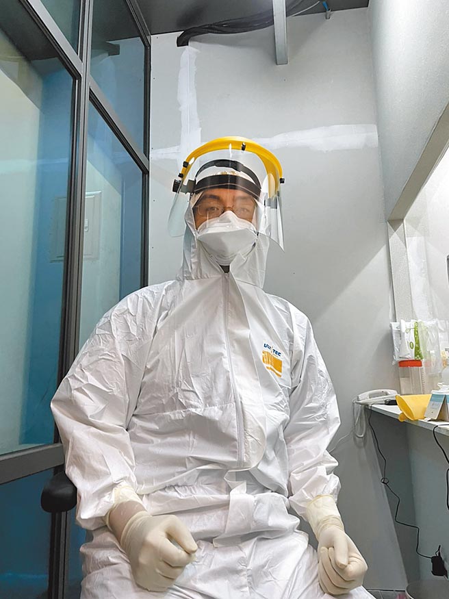 新北市土城医院胸腔内科主治医师李忠恕分享，院内曾收治一对70多岁夫妻，患有失智症的妻子死亡后，丈夫仍每天打电话至病房关心，令医护人员感到不舍。（李忠恕提供／蔡雯如新北传真）