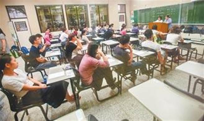 落实性别平权  监狱官、法警及监所管理员将朝取消性别名额限制。本报资料照