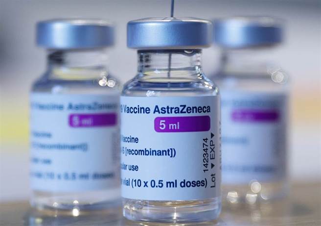 阿斯特捷利康（AstraZeneca）新冠疫苗的資料照。（路透）