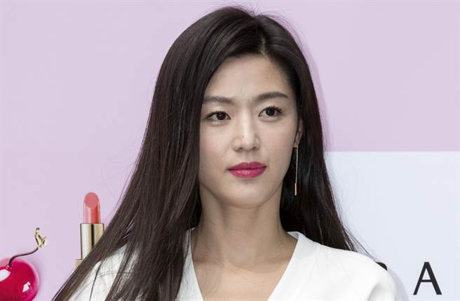 全智贤公司昨扬言向乱爆料者提告。（图／达志影像）