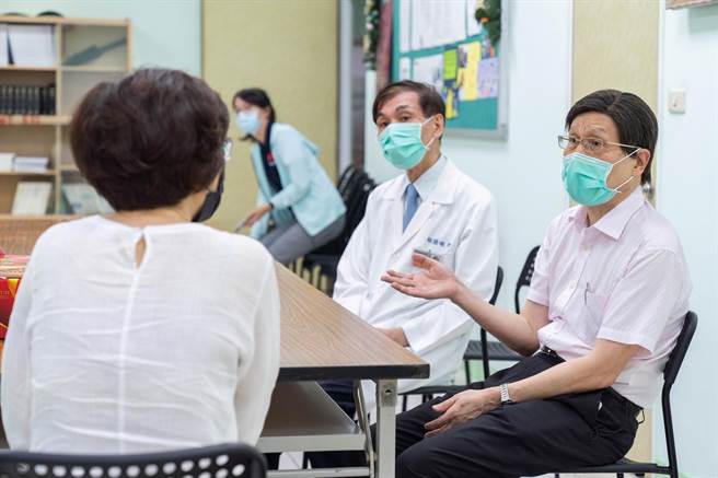 台东第3度迎来「嘉玲」，县长饶庆铃呼吁勿松懈。（台东县政府提供／蔡旻妤台东传真）