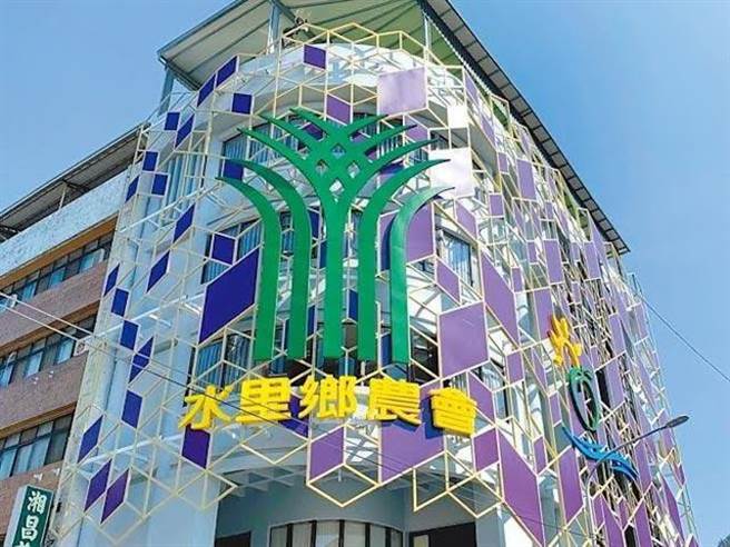 水里乡农会总干事候聘进入第2轮，竞争全县最激烈。（廖志晃摄）