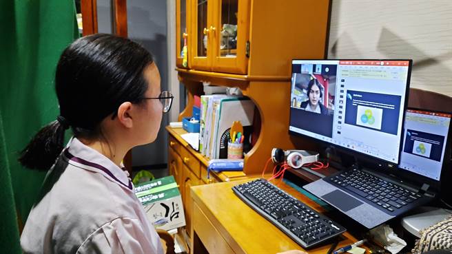 新在家自學（Homeschooling Plus＋）不出門也能國際交流。（教育局提供）