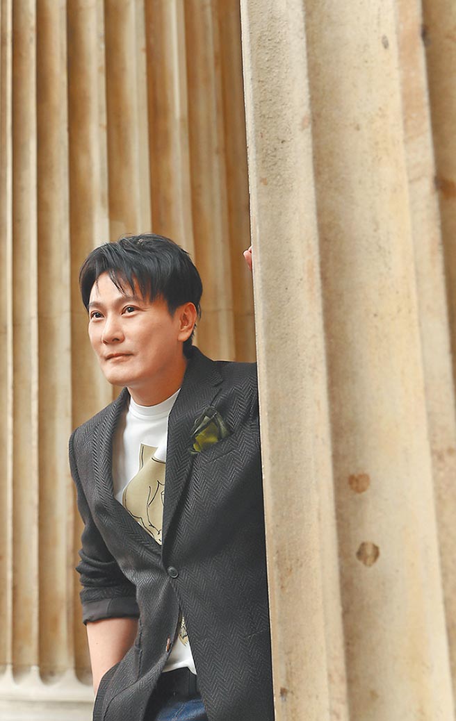 张信哲心繫疫情，鼓励大家一起努力度过难关。（潮水音乐提供）