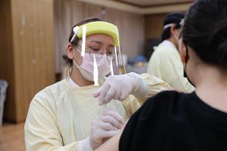 爭取每人至少1劑疫苗 花縣府規劃「遍地開花」廣設施打站