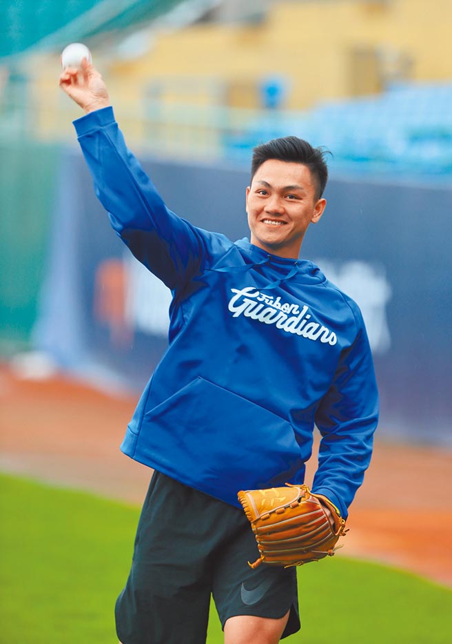 中职宣布季中选秀一定会办，与富邦悍将已有默契的强投江少庆可望成为状元郎。（本报资料照片）