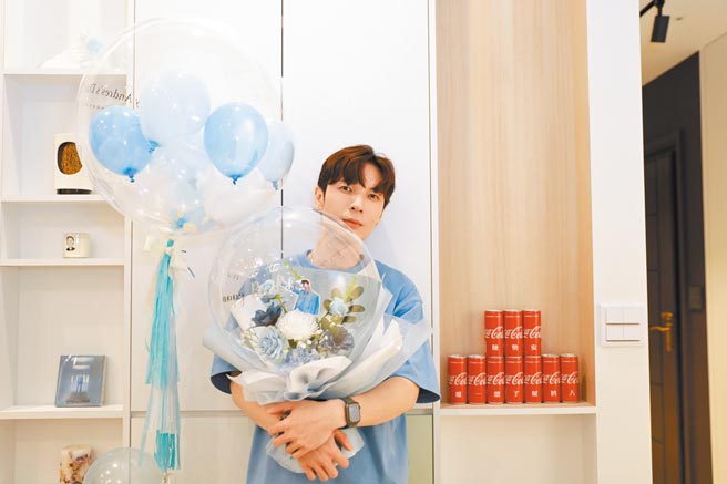 陈势安昨欢庆37岁生日，开心收到好友、粉丝祝福。（有势有钱娱乐提供）