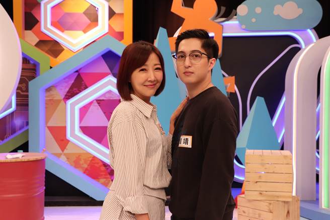 《同学来了》余皓然和儿子韩靖，王中平被儿爆料靠这招驯儿超有效，韩靖：比骂人还恐怖。(图／中天综合台提供)