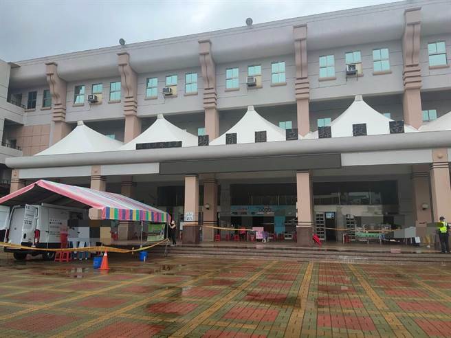 南投县卫生局呼吁，「快筛阴性不代表没有遭受新冠肺炎病毒感染」，仍应持续注意健康状况，落实防疫措施。（南投县政府提供／卢金足台中传真） 