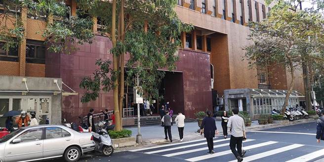 潜台大、北一女等20校偷拍700女还跟踪，噁男改重判6年。(中时资料库)