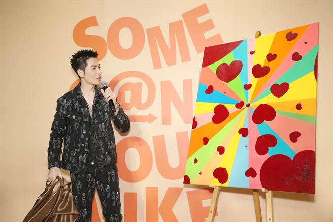 老蕭的畫作「Spread Love」預計七月初在東京澀谷的新地標「宮下公園」展示。（喜鵲娛樂提供）